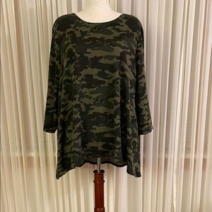 Zac & Rachel Green Camouflage Tunic Top